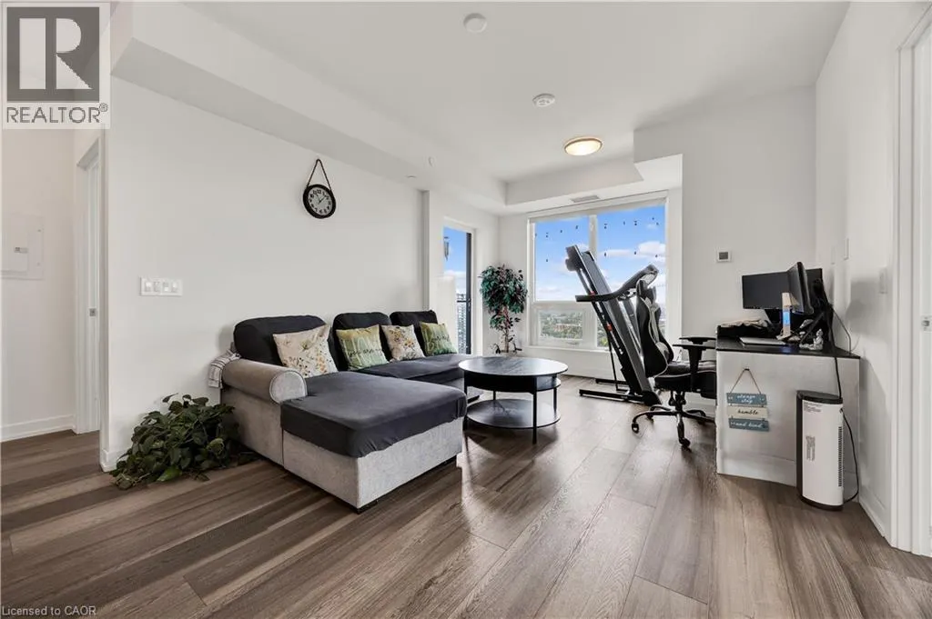 15 WELLINGTON Street S Unit# 2109, #2109