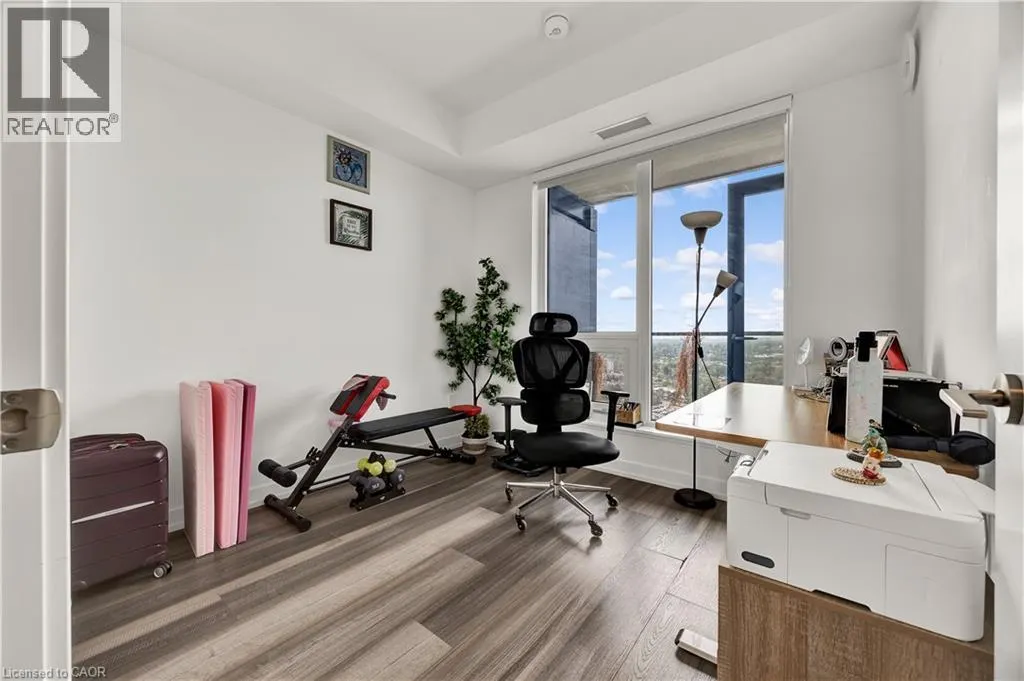 15 WELLINGTON Street S Unit# 2109, #2109
