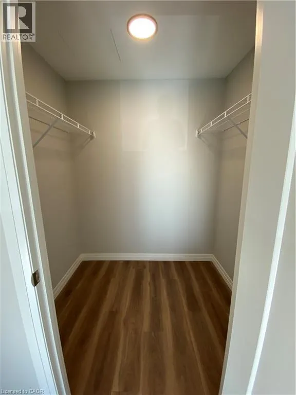 28 WESTHILL Drive Unit# 208, #208
