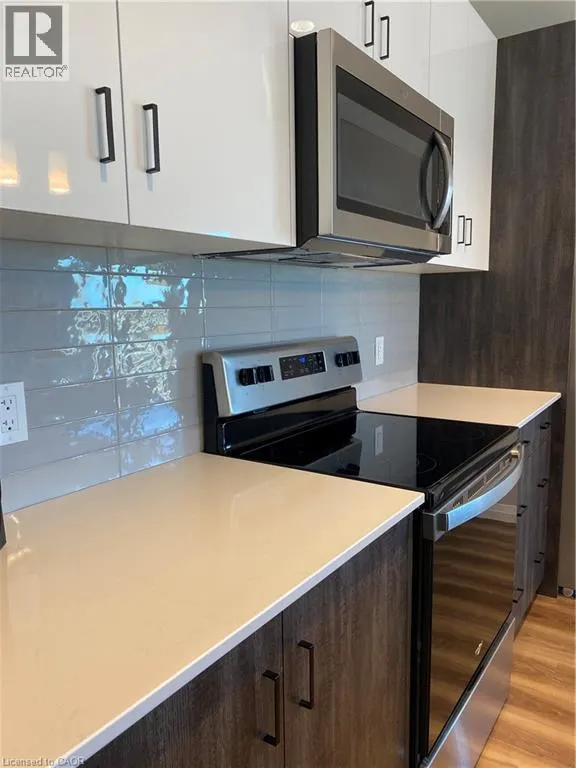 28 WESTHILL Drive Unit# 208, #208
