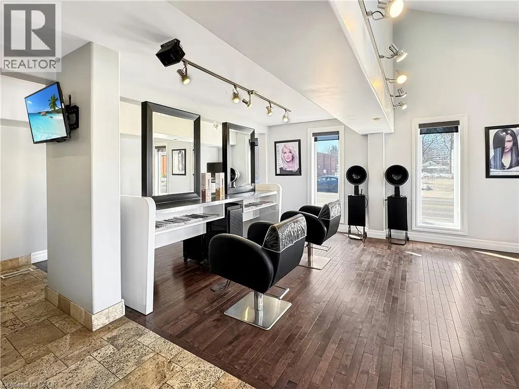 423 KING Street E Unit# 1, #1