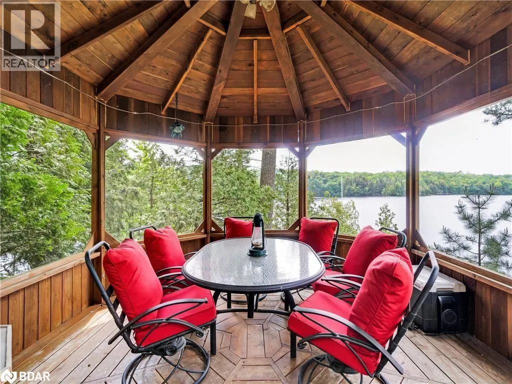 230 DOE LAKE PENINSULA
