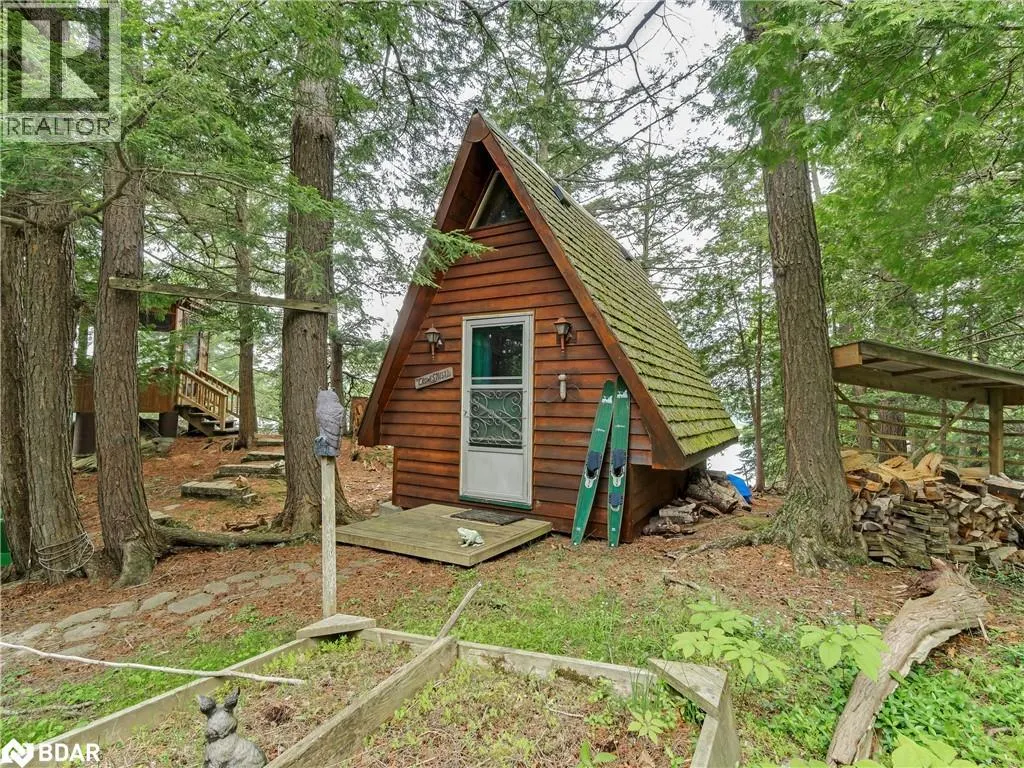 230 DOE LAKE PENINSULA