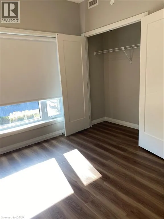 28 WESTHILL Drive Unit# 307, #307