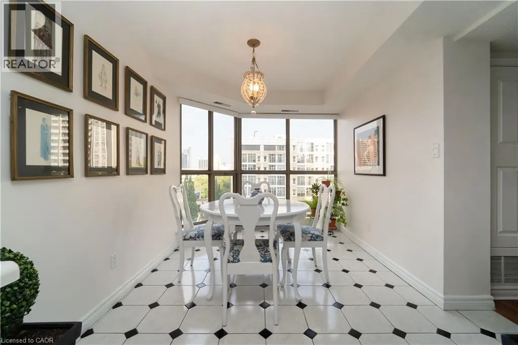 67 CAROLINE Street S Unit# 501, #501