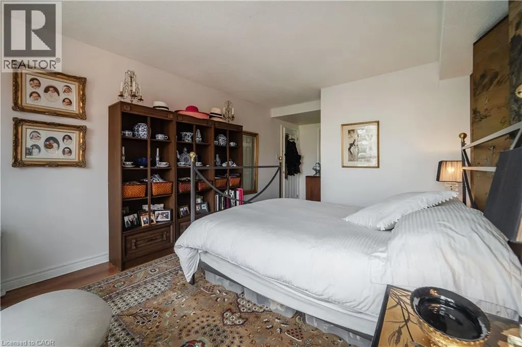67 CAROLINE Street S Unit# 501, #501