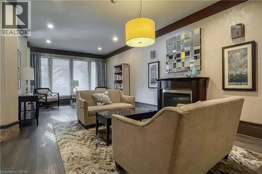 67 CAROLINE Street S Unit# 501, #501