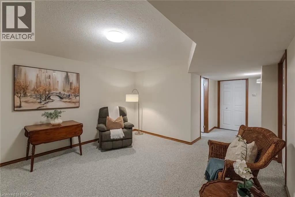 19 HANLON Place Unit# 36, #36