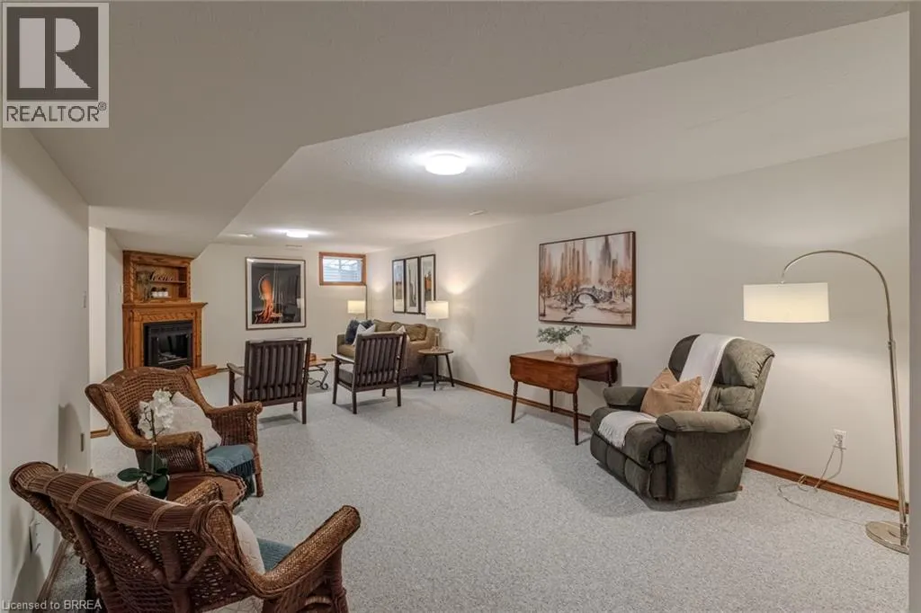 19 HANLON Place Unit# 36, #36