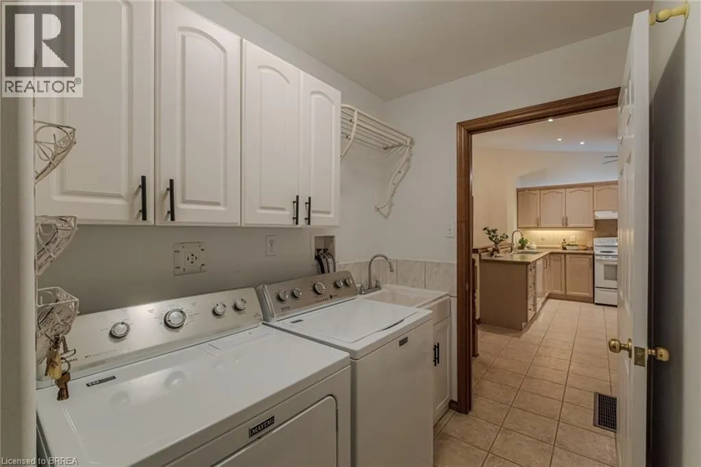 19 HANLON Place Unit# 36, #36