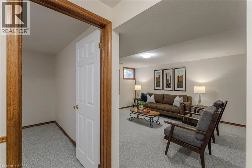 19 HANLON Place Unit# 36, #36