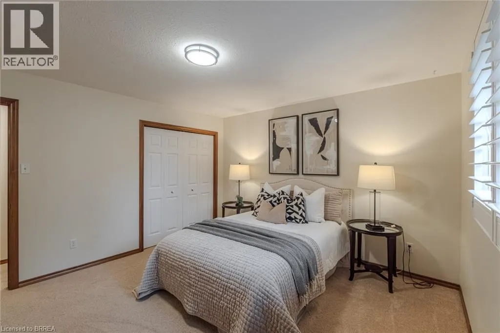 19 HANLON Place Unit# 36, #36