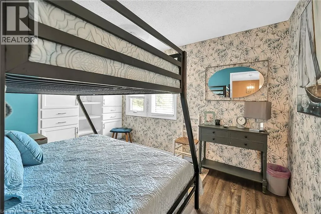 1 BRANTWOOD PARK Road Unit# 2, #2