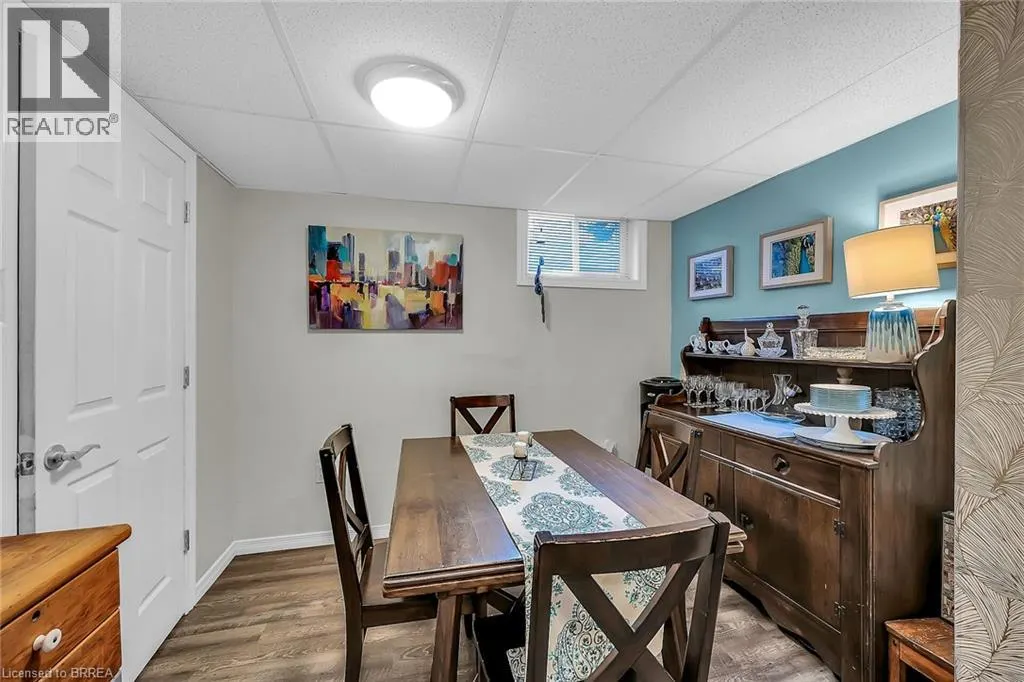 1 BRANTWOOD PARK Road Unit# 2, #2