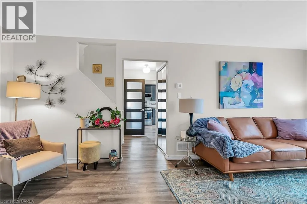 1 BRANTWOOD PARK Road Unit# 2, #2