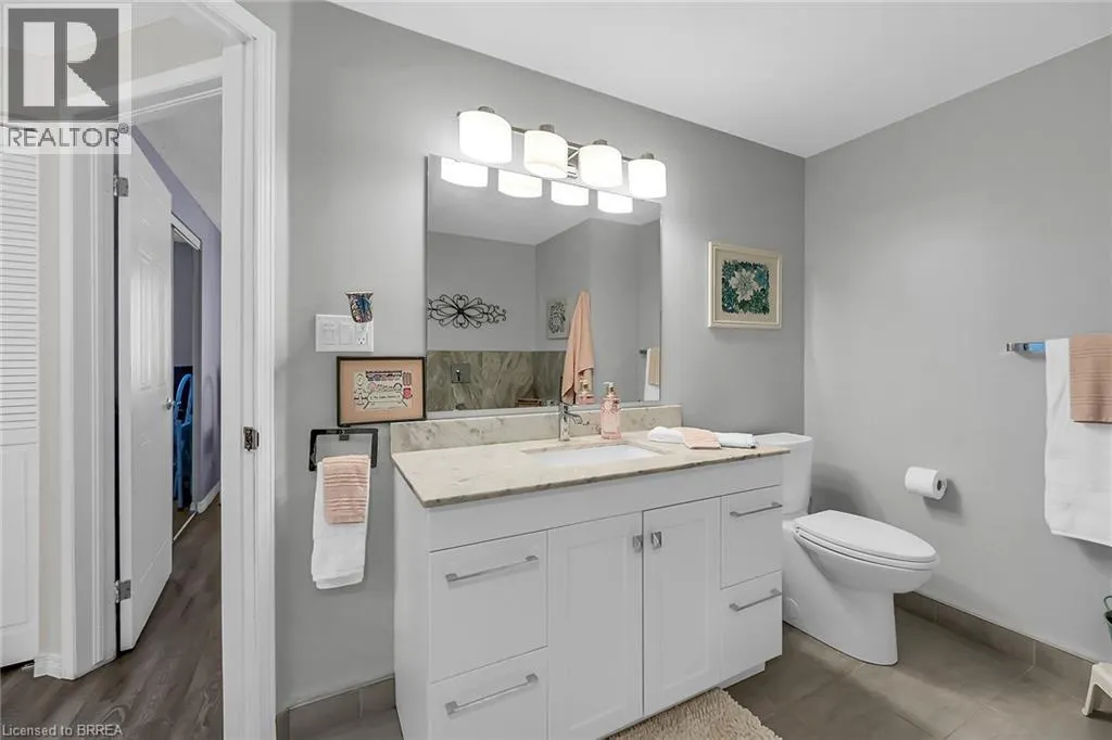 1 BRANTWOOD PARK Road Unit# 2, #2