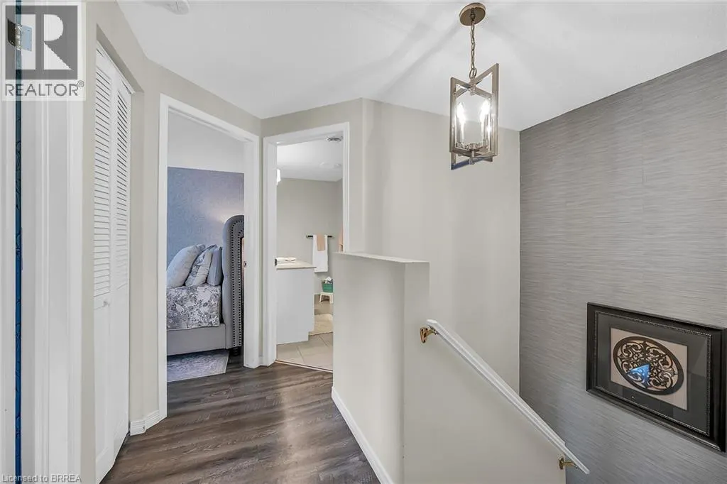 1 BRANTWOOD PARK Road Unit# 2, #2