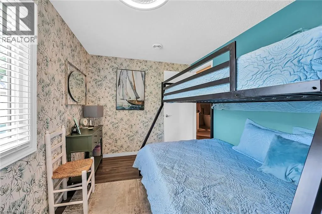 1 BRANTWOOD PARK Road Unit# 2, #2