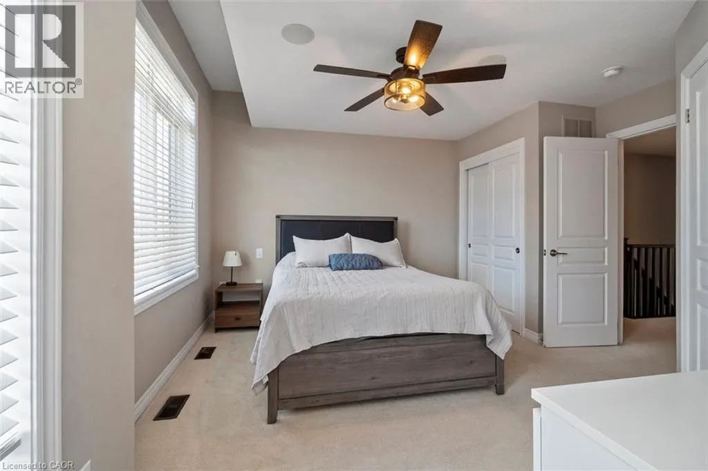 215 DUNDAS Street E Unit# 9, #9