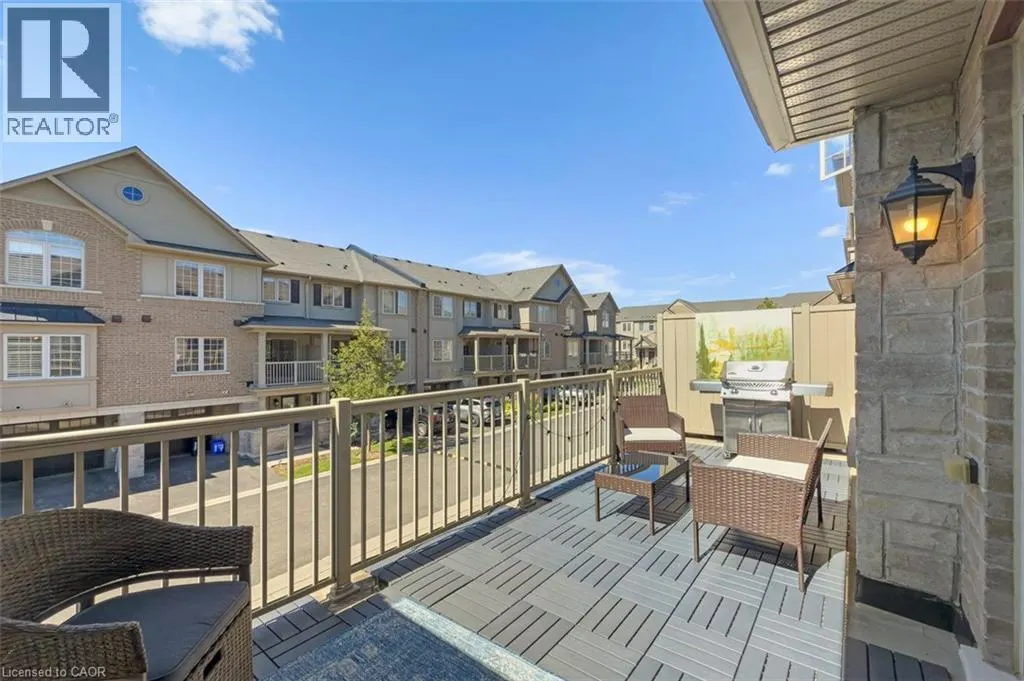 215 DUNDAS Street E Unit# 9, #9