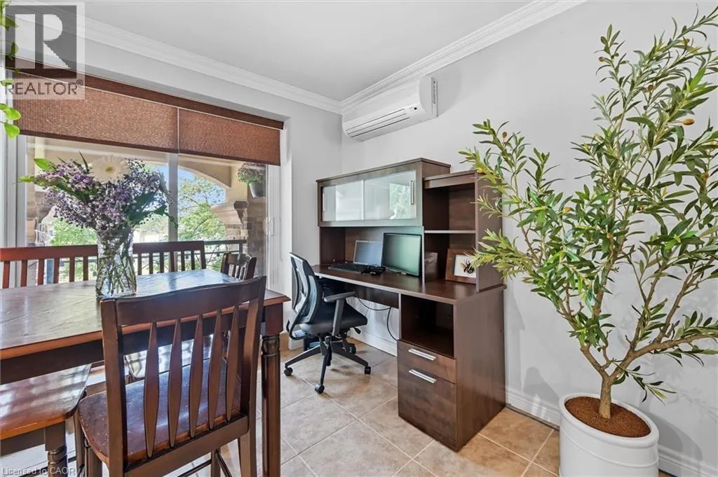 1212 FENNELL Avenue E Unit# 304, #304