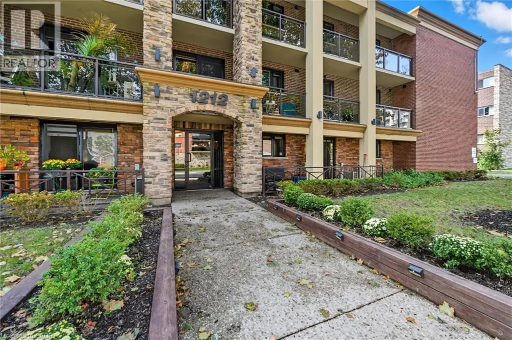 1212 FENNELL Avenue E Unit# 304, #304