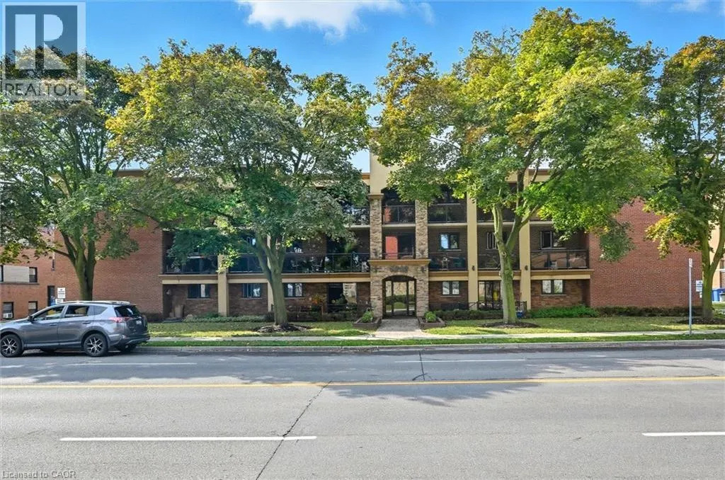 1212 FENNELL Avenue E Unit# 304, #304