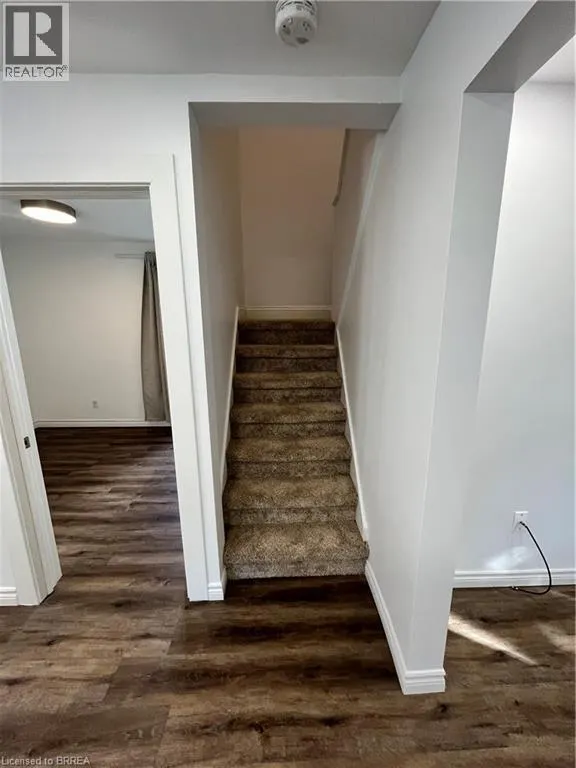 72 KING Lane