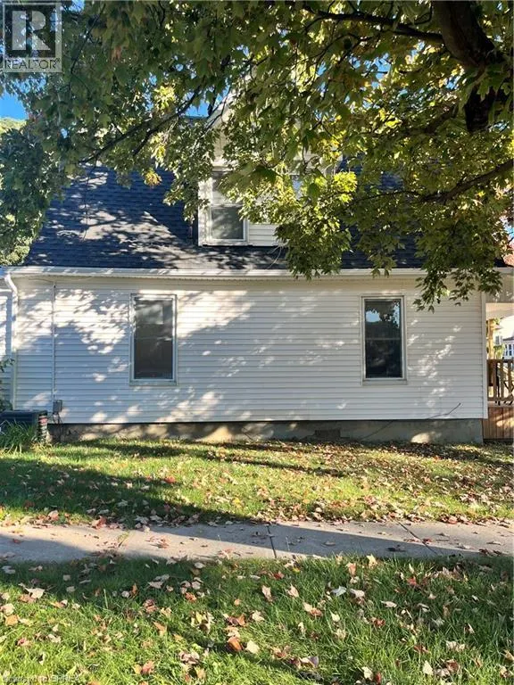 72 KING Lane