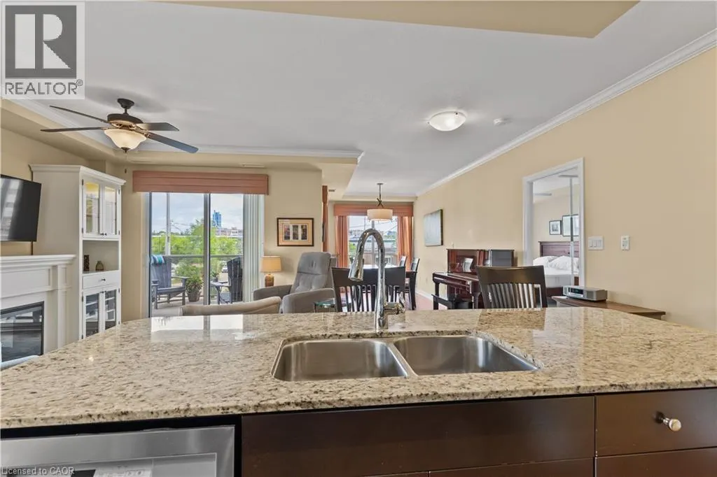 539 BELMONT Avenue W Unit# 208, #208