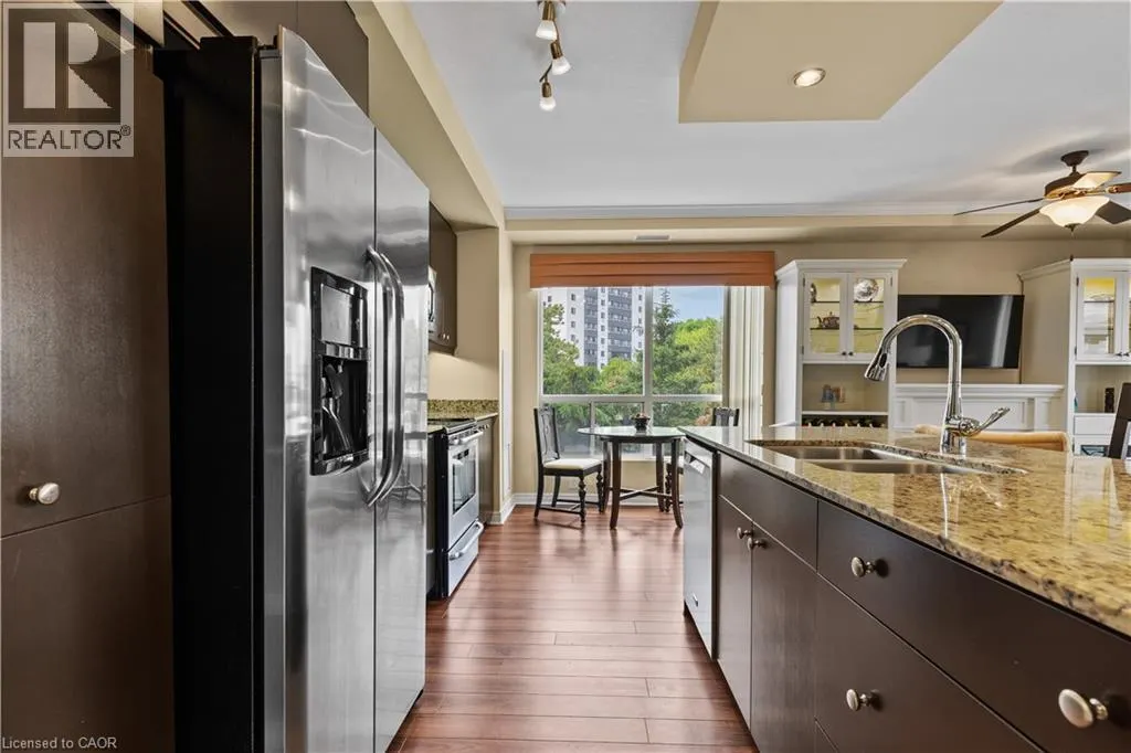 539 BELMONT Avenue W Unit# 208, #208