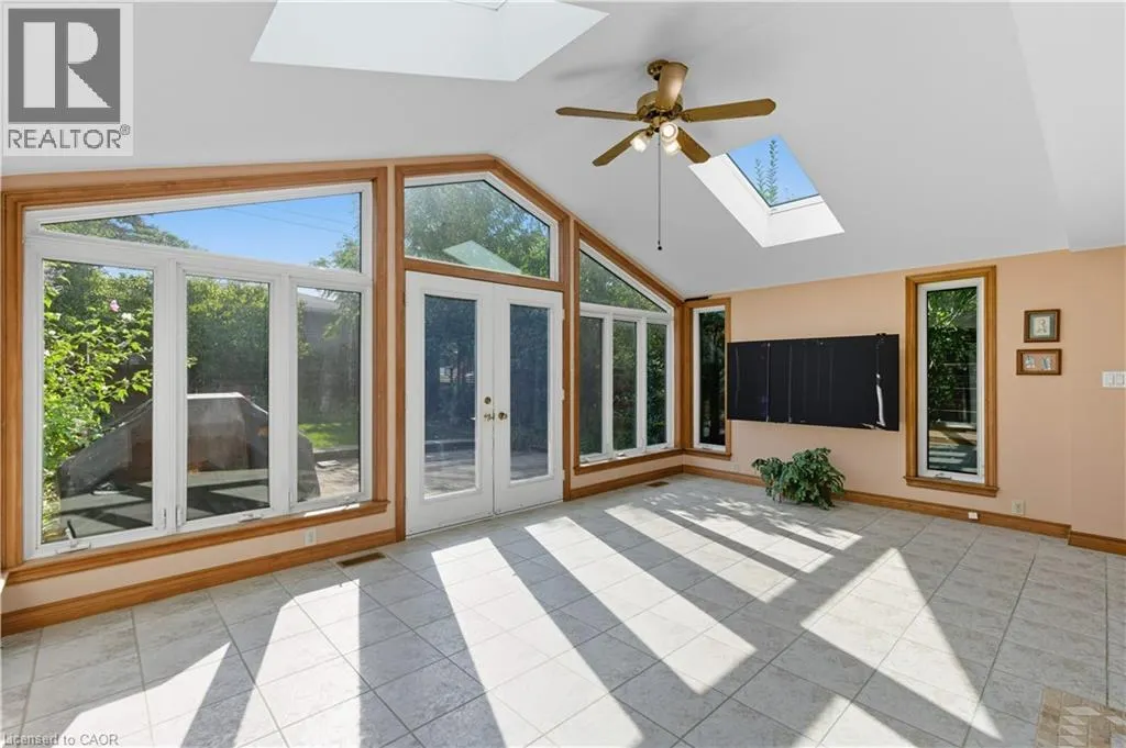 33 GOLDFINCH Road