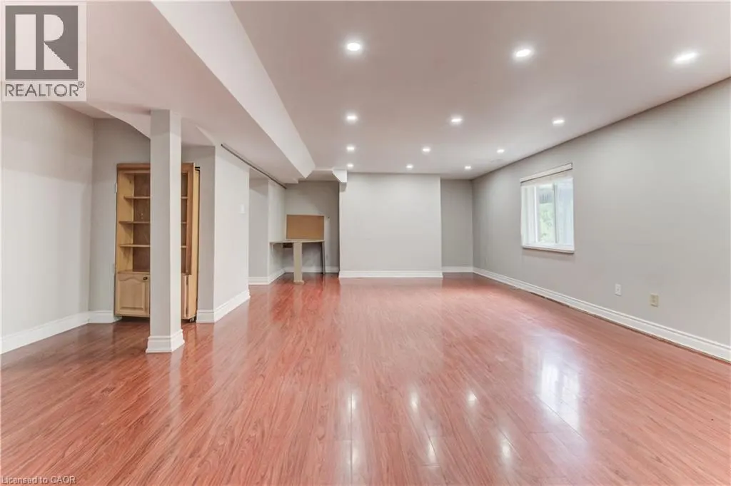 685 BRIARDEAN Road Unit# Lower, #Lower