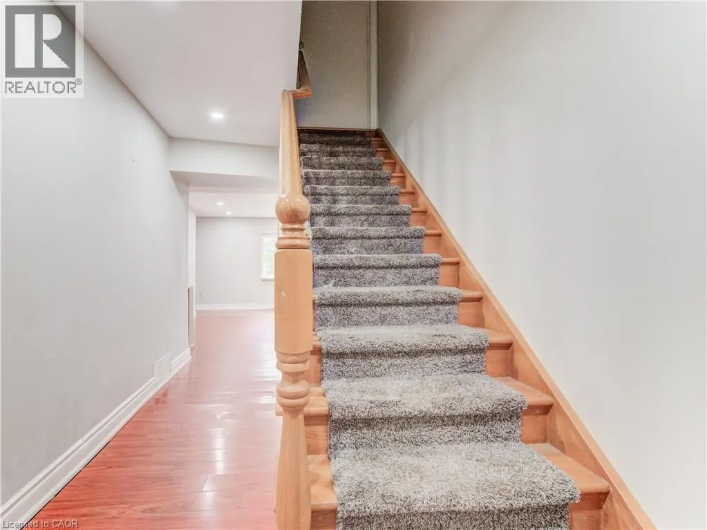 685 BRIARDEAN Road Unit# Lower, #Lower