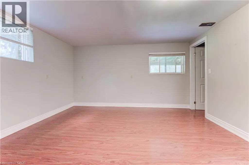 685 BRIARDEAN Road Unit# Lower, #Lower