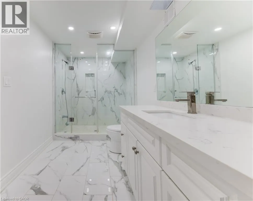 685 BRIARDEAN Road Unit# Lower, #Lower
