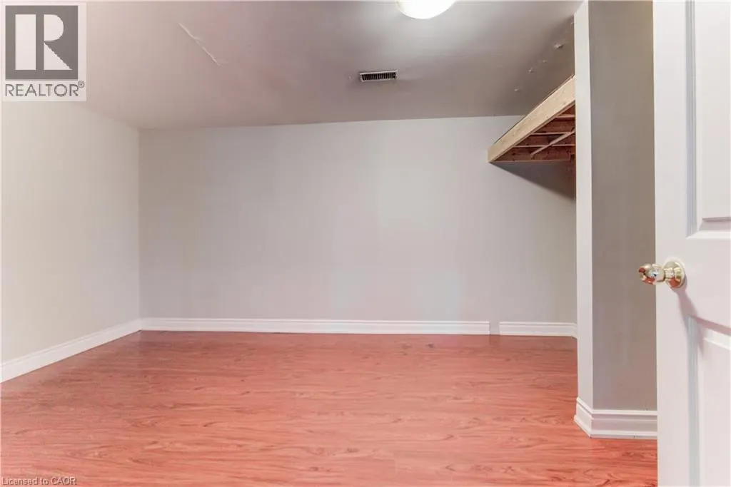 685 BRIARDEAN Road Unit# Lower, #Lower