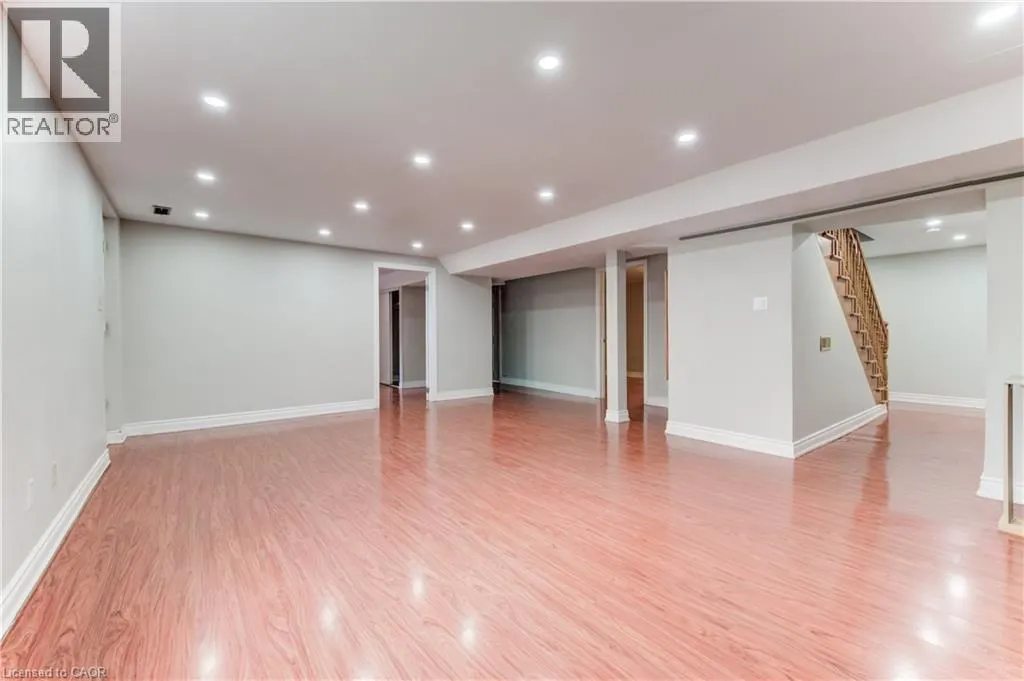 685 BRIARDEAN Road Unit# Lower, #Lower