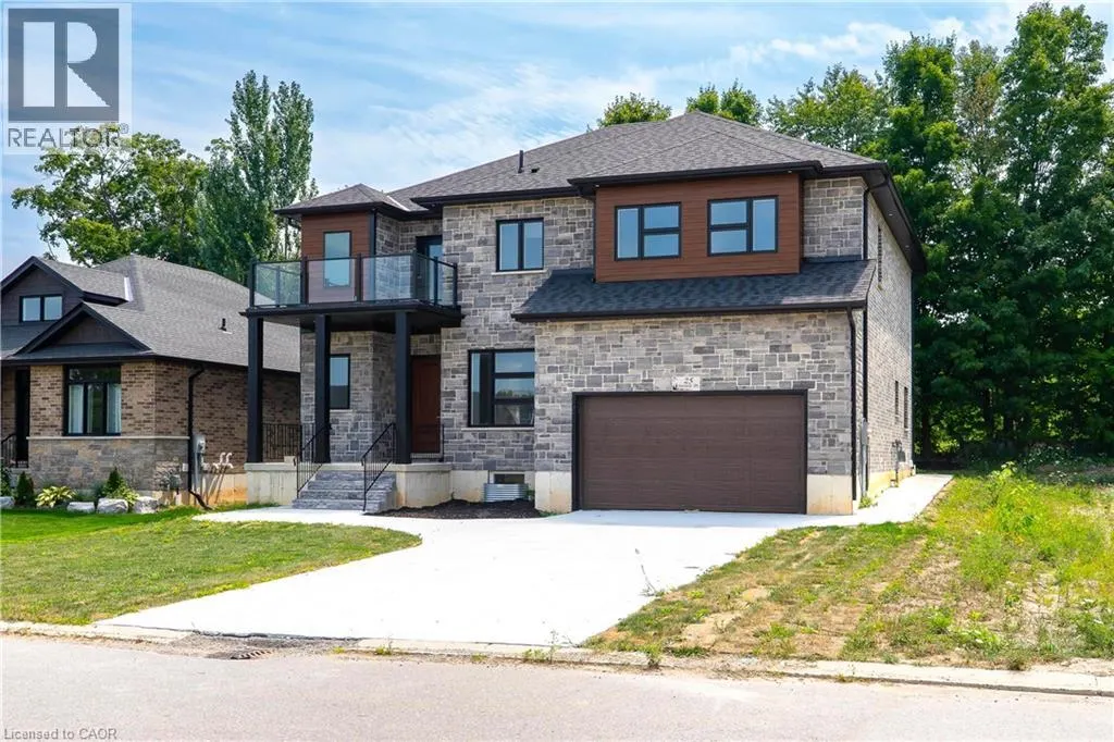 25 SUNVIEW Drive