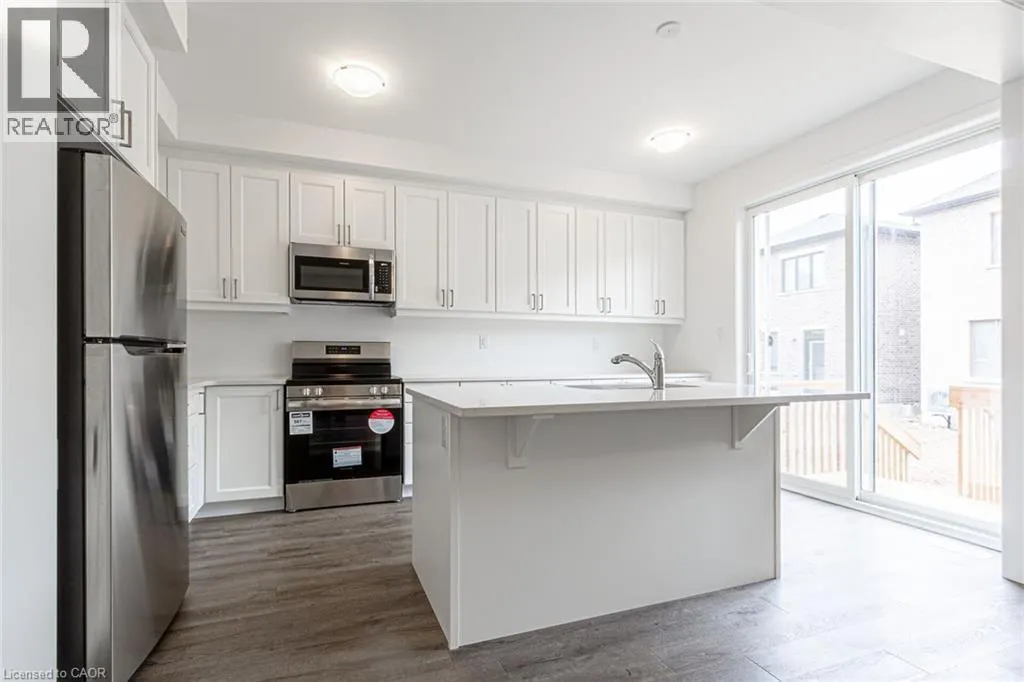 1832 THAMES Circle