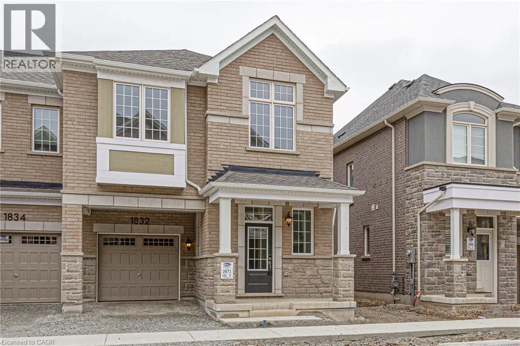 1832 THAMES Circle