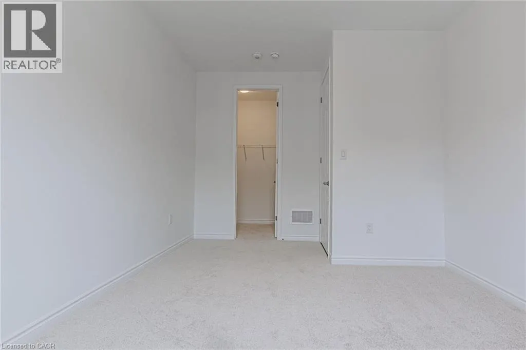 1832 THAMES Circle