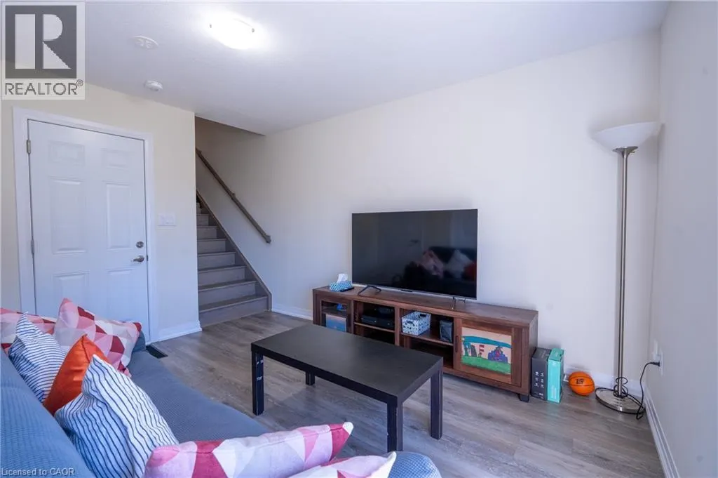 185 BEDROCK Drive Unit# 60, #60