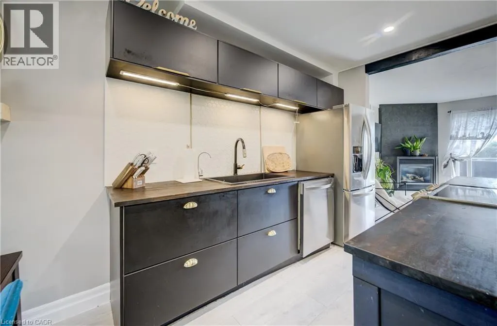 1 DONLEA Drive Unit# 2, #2