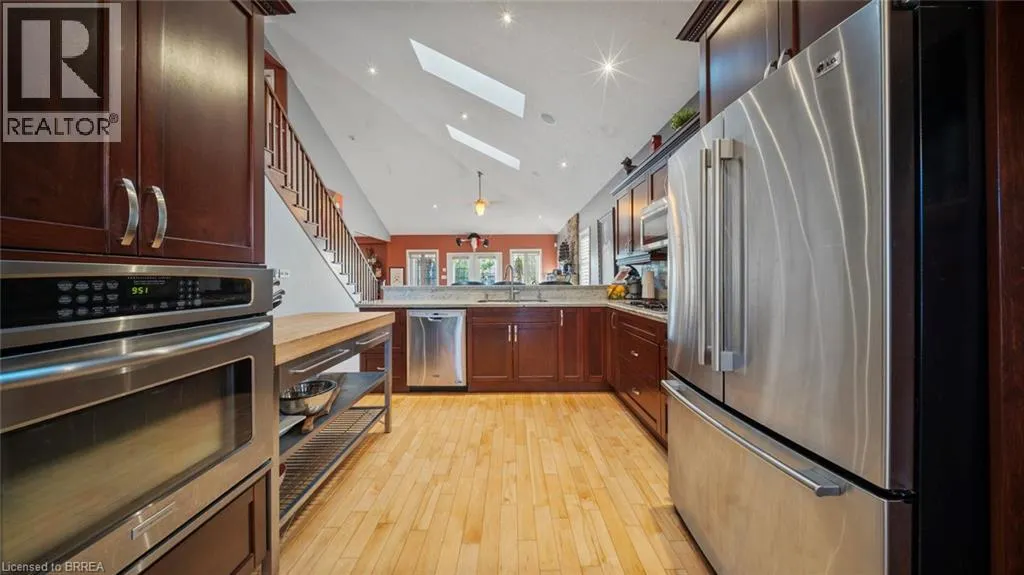 23 JAMIESON Court