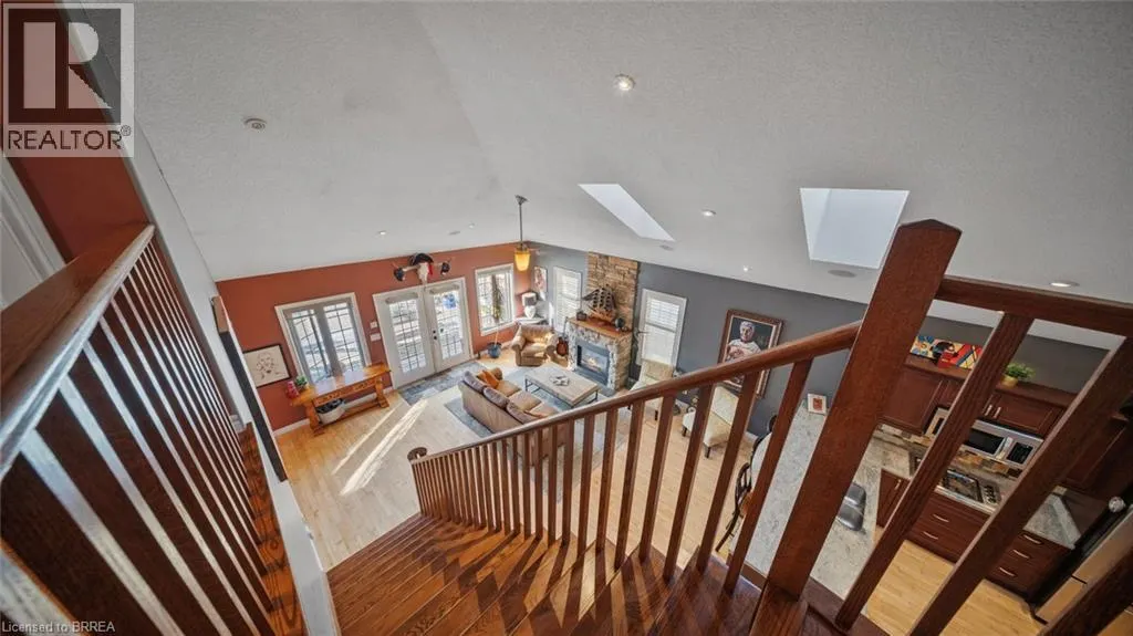 23 JAMIESON Court