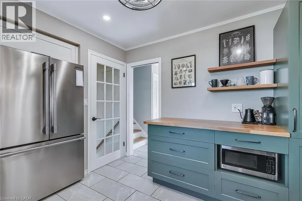 78 DEVERE Drive
