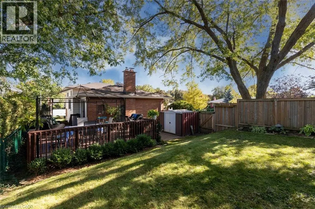 78 DEVERE Drive