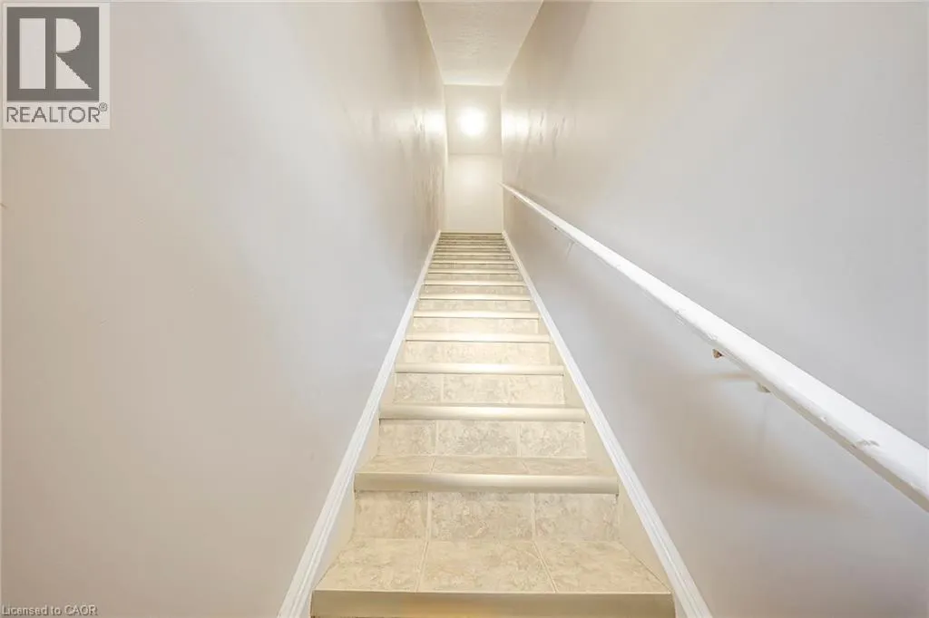 1108 FAIRWAY Road N Unit# C, #C