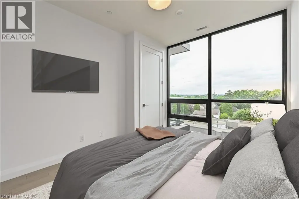 101 LOCKE Street S Unit# 507, #507